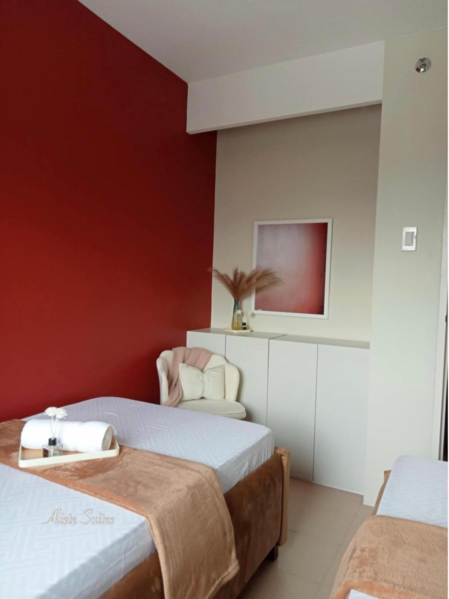 Aliste Suites Marina Spatial Dumaguete City Extérieur photo